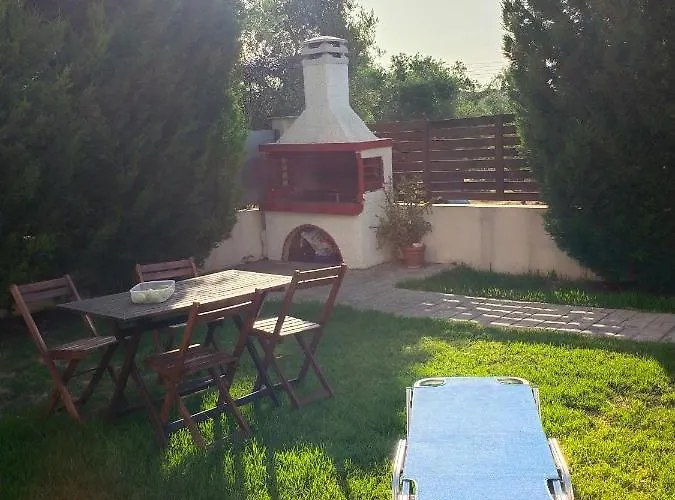 Court Βίλα Καλαμάκι